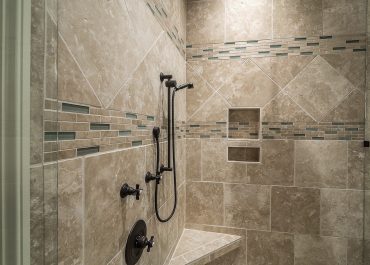 Cięcie płytek ceramicznych – dlaczego firma zrobi to dobrze?